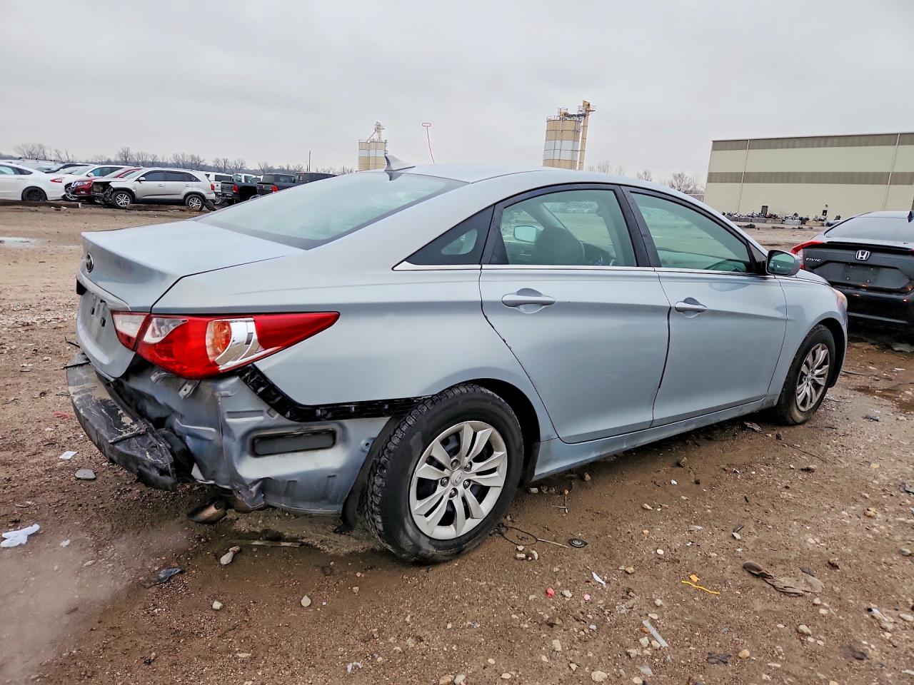 2011 HYUNDAI SONATA GLS photo 5