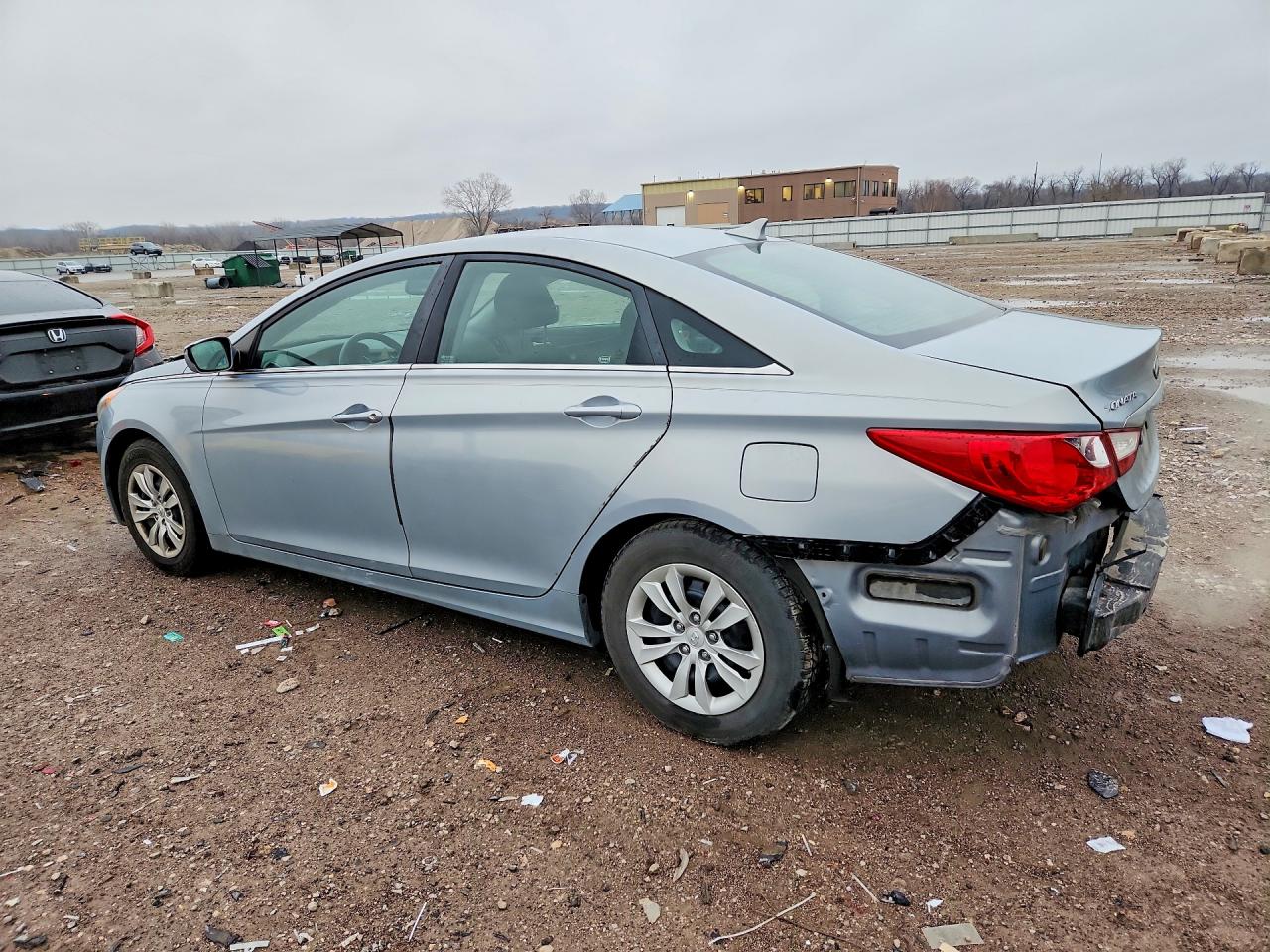 2011 HYUNDAI SONATA GLS photo 3