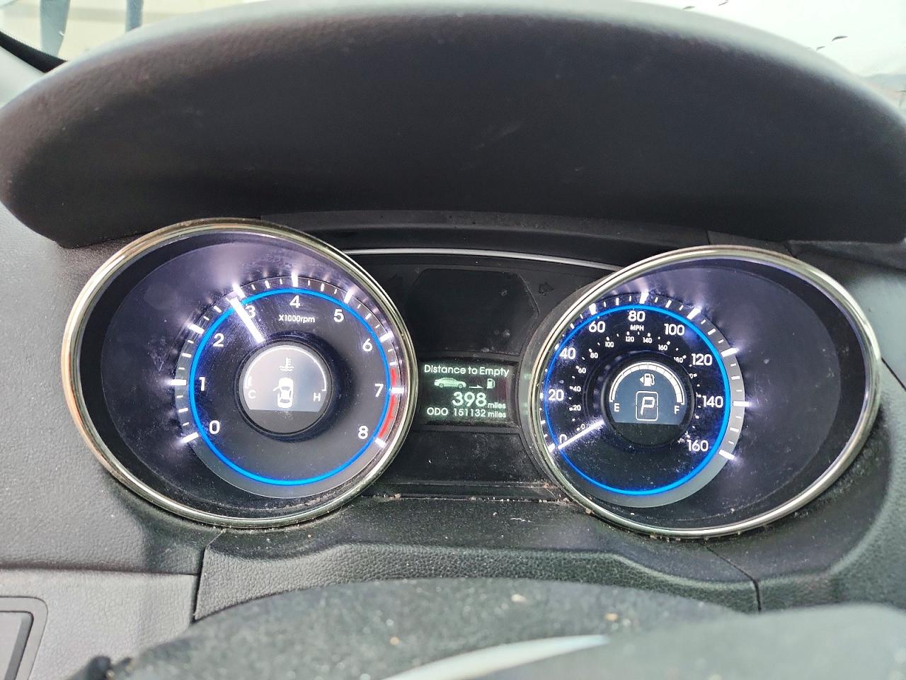 2011 HYUNDAI SONATA GLS photo 17