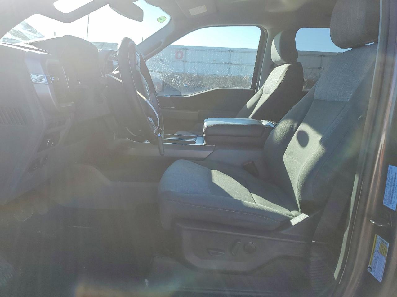 2023 FORD F150 SUPERCREW photo 19
