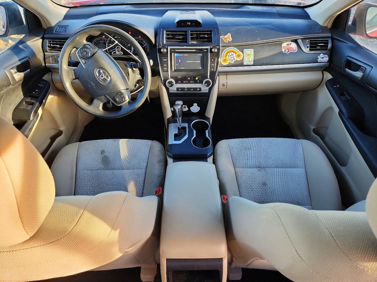 2012 TOYOTA CAMRY LE photo 8