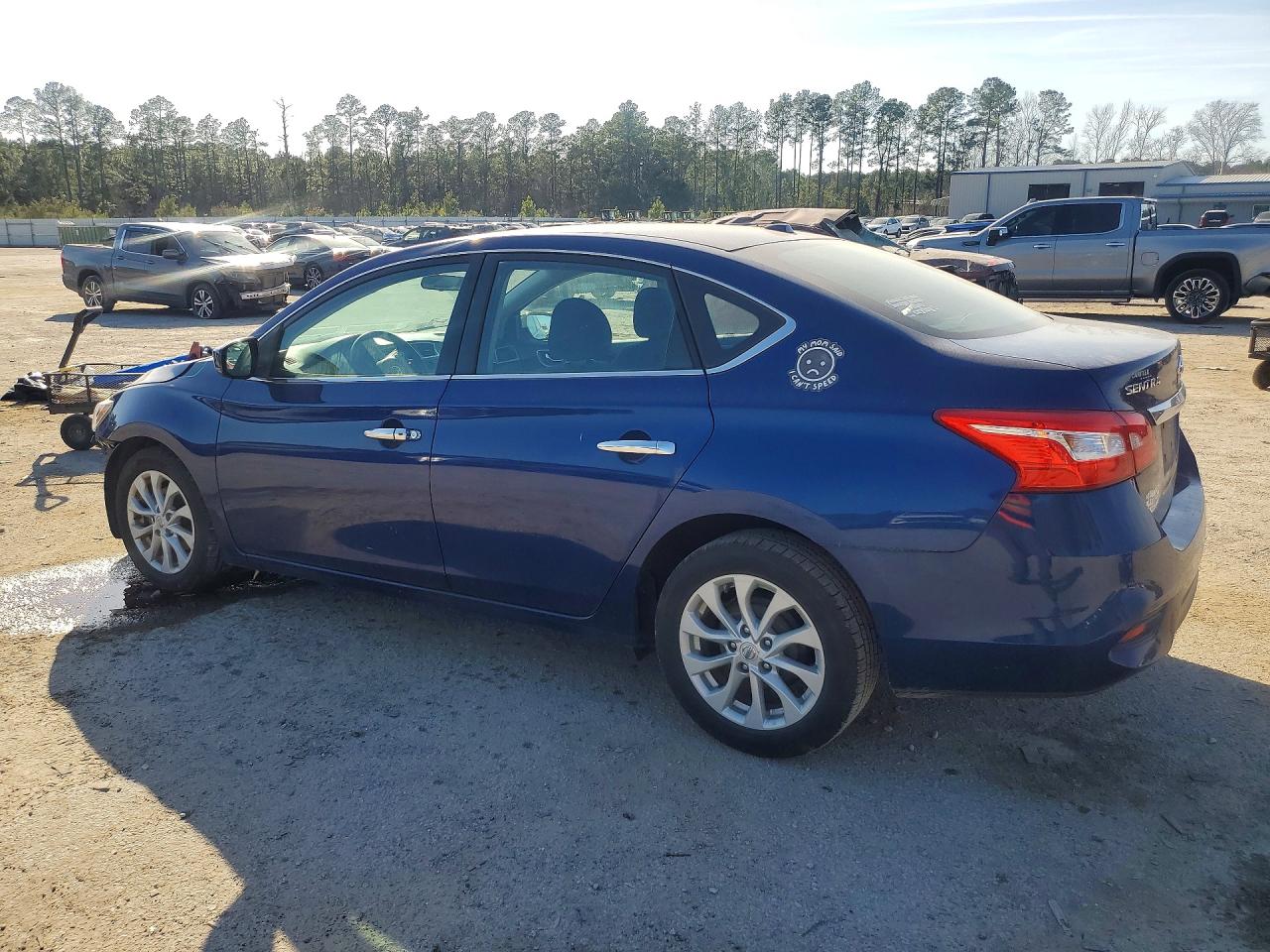 2018 NISSAN SENTRA SV photo 2