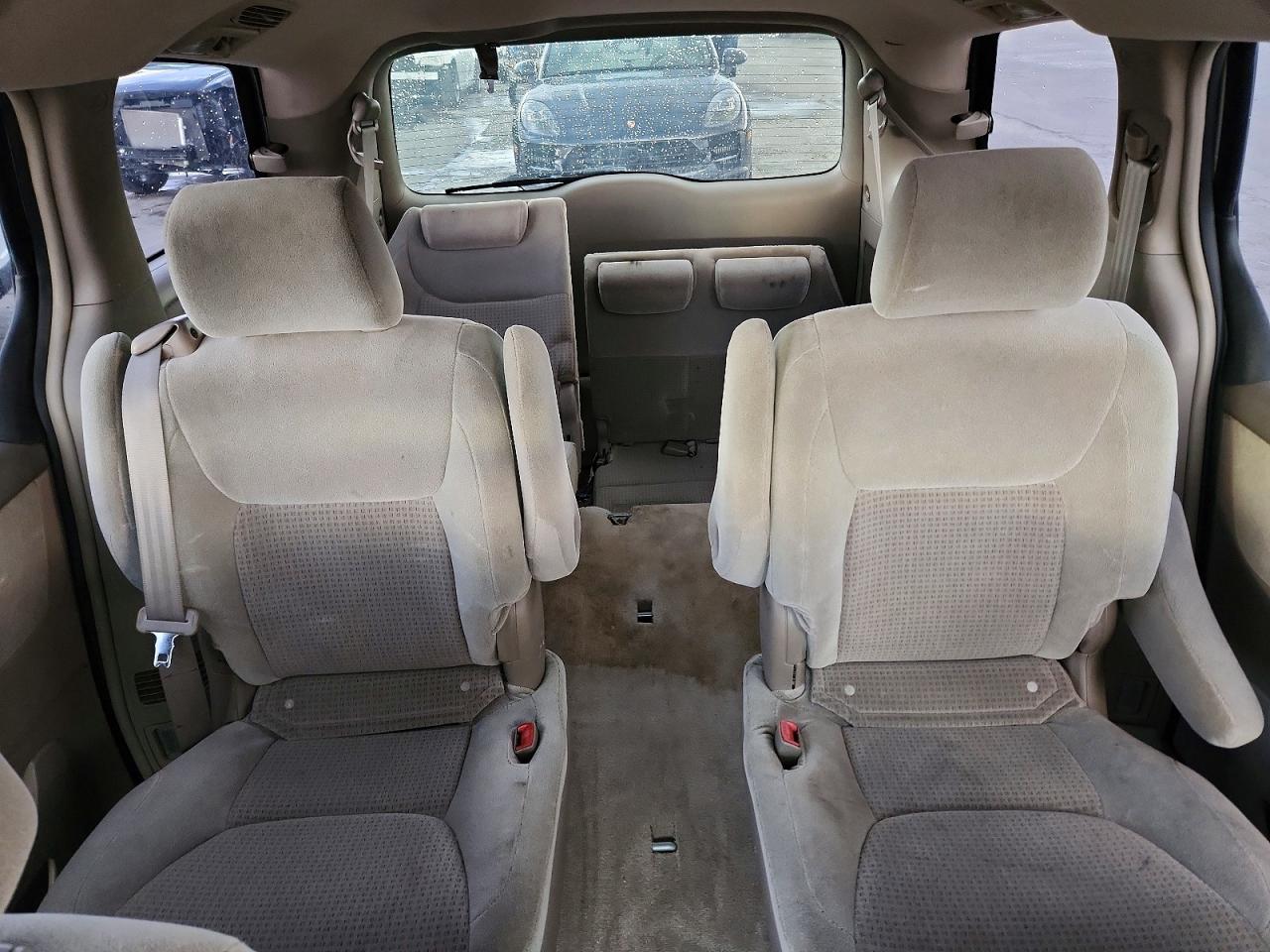 2008 TOYOTA SIENNA CE 7-PASSENGER photo 19