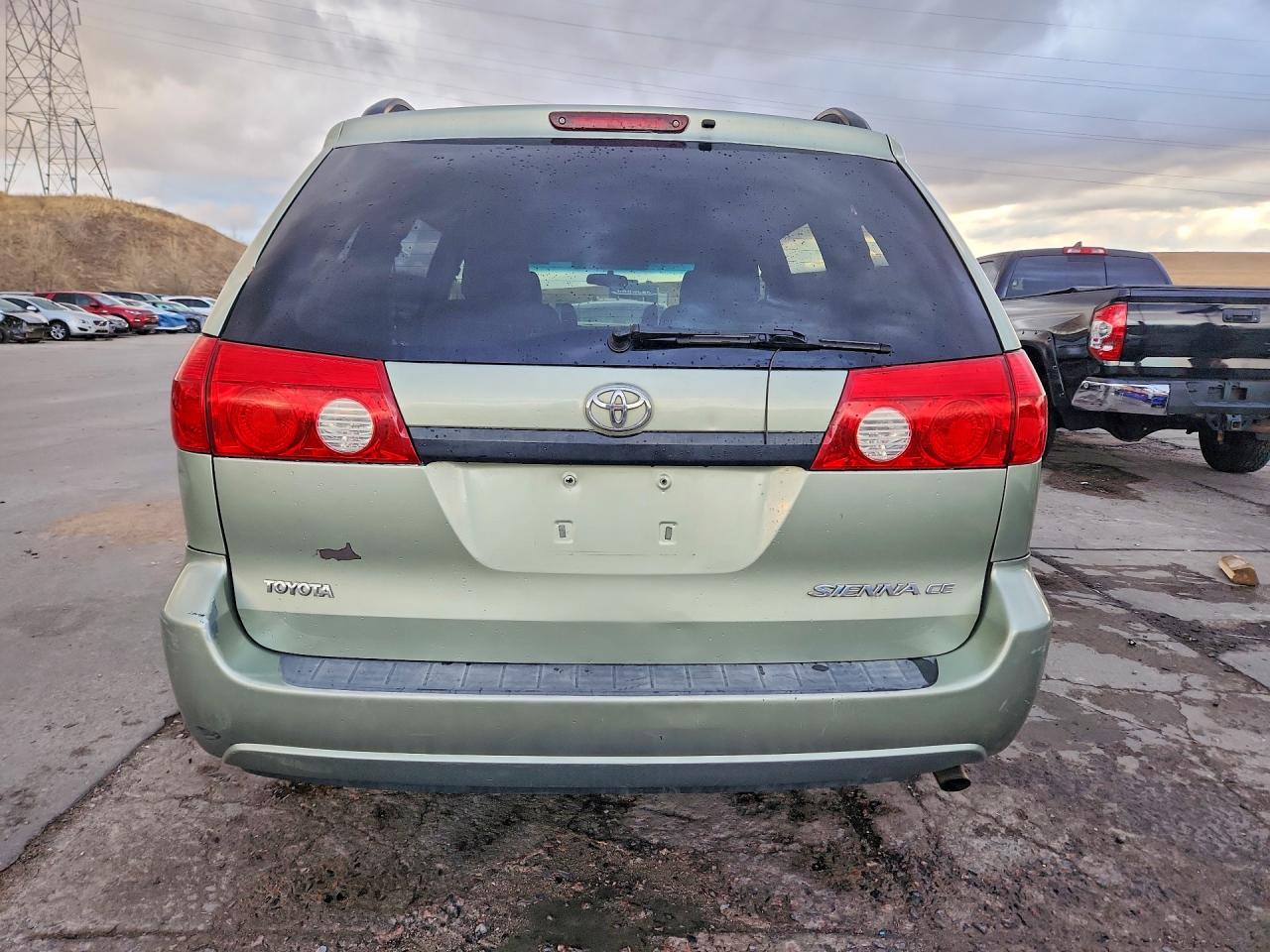 2008 TOYOTA SIENNA CE 7-PASSENGER photo 11