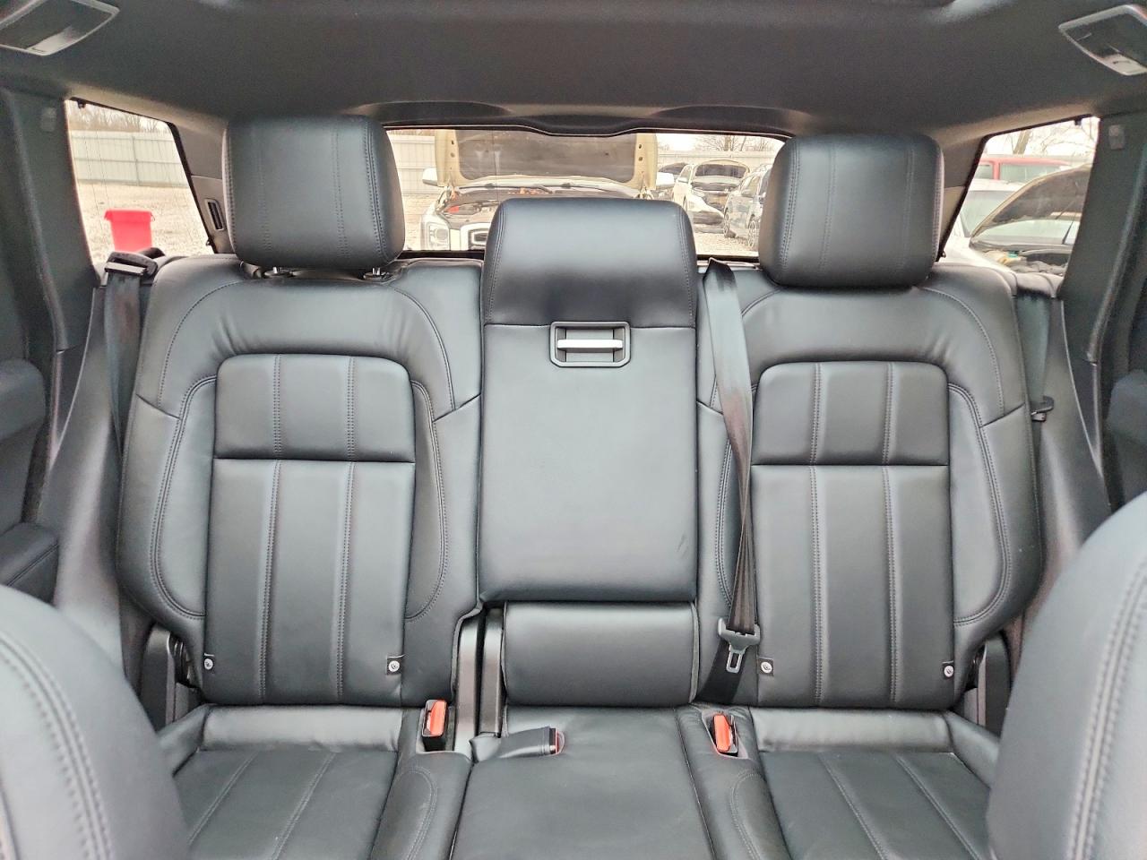 2019 LAND ROVER RANGE ROVER SPORT SE photo 19