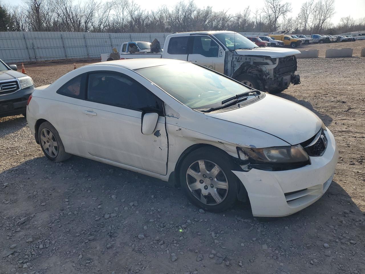 2011 HONDA CIVIC LX photo 7