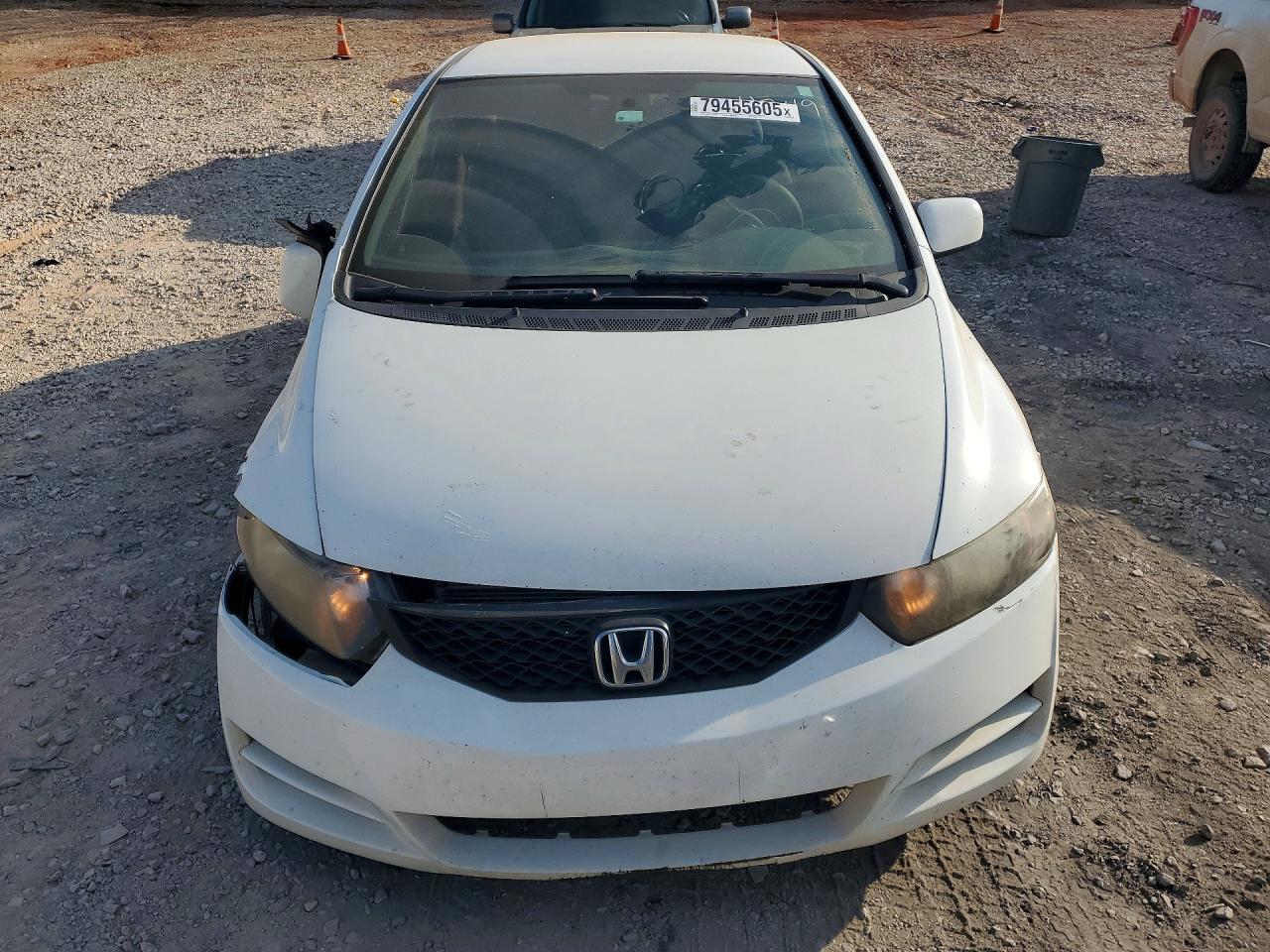 2011 HONDA CIVIC LX photo 9