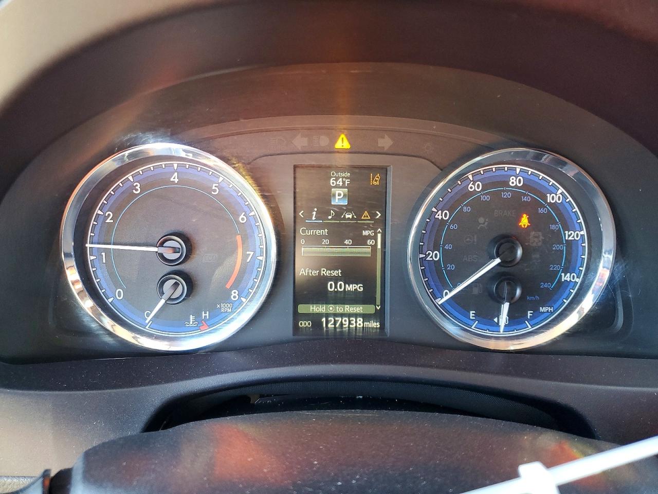 2018 TOYOTA COROLLA XSE photo 9