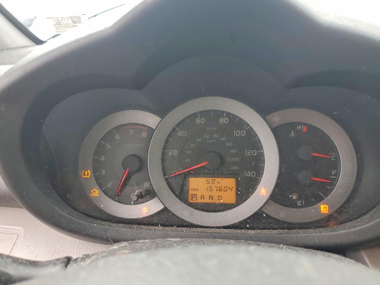 2011 TOYOTA RAV4 BASE photo 9