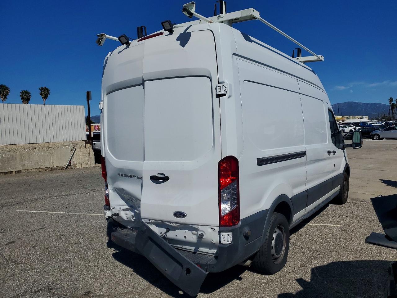 2017 FORD TRANSIT T-250 DELIVERY VAN photo 5
