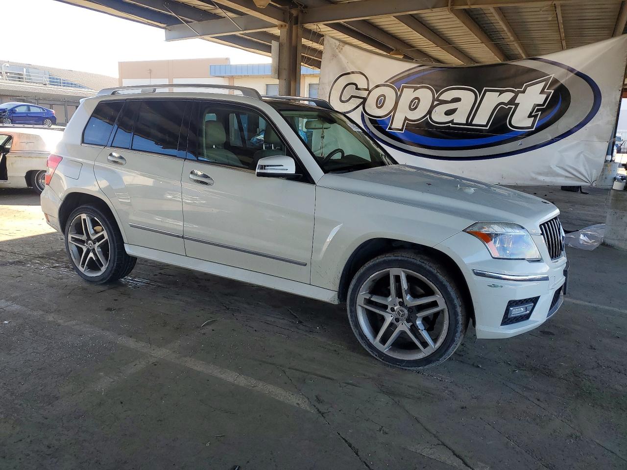 2010 MERCEDES-BENZ GLK 350 photo 7