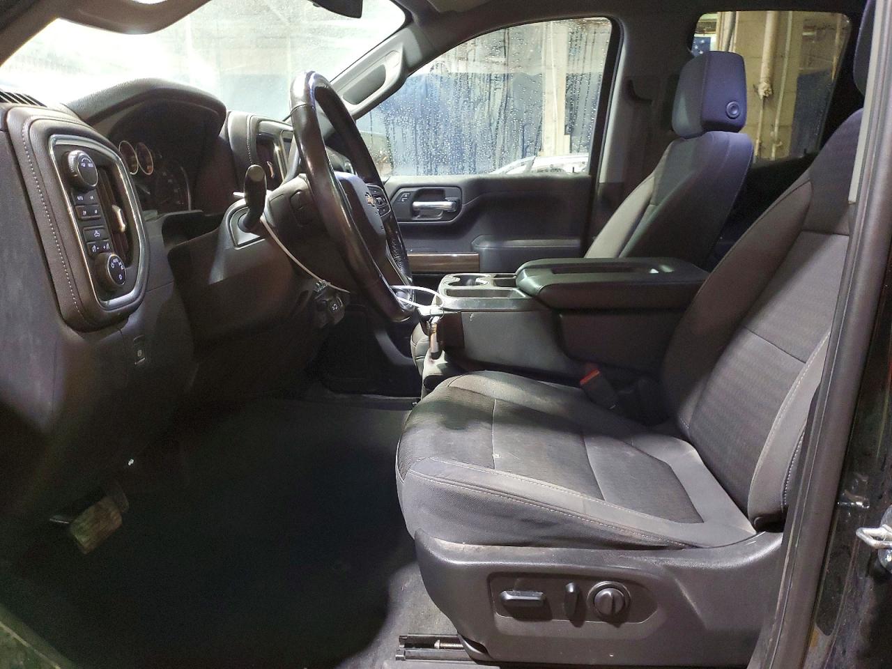 2020 CHEVROLET SILVERADO K1500 LT photo 13