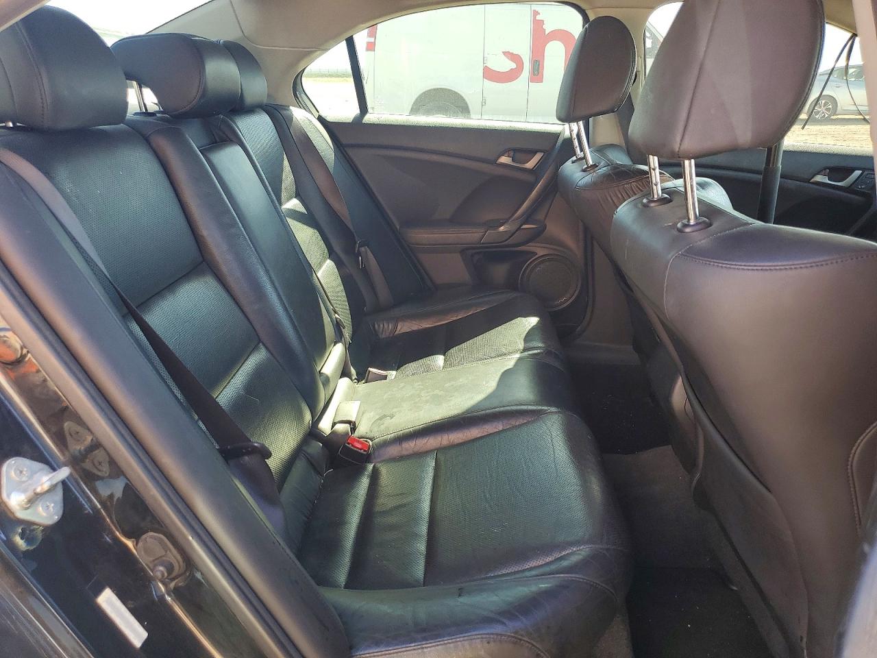 2010 ACURA TSX photo 19
