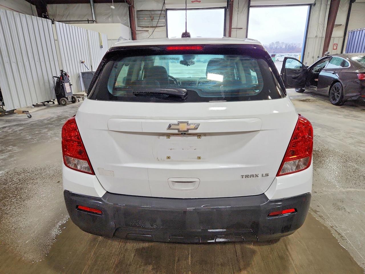 2015 CHEVROLET TRAX LS photo 6