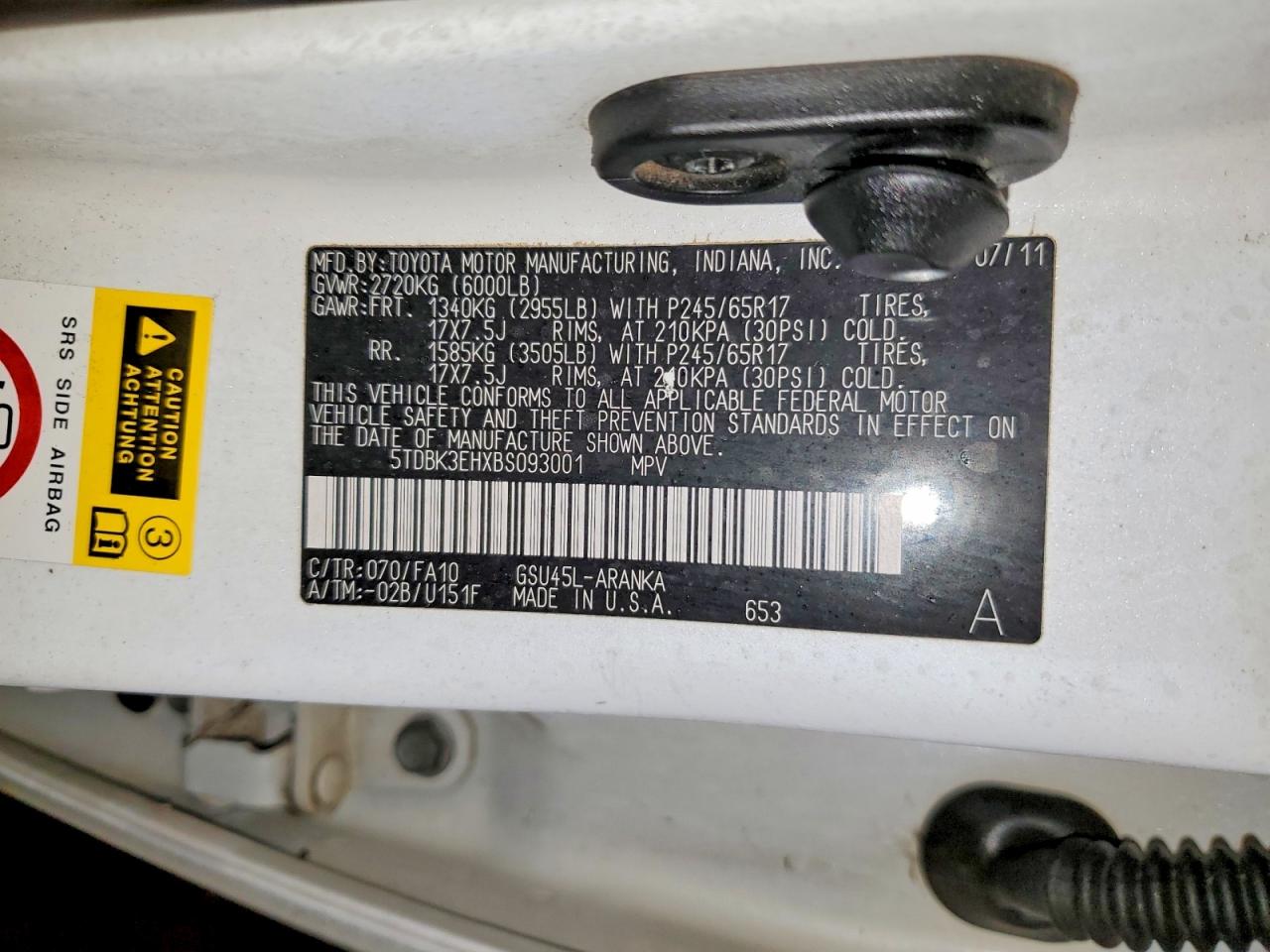 2011 TOYOTA HIGHLANDER BASE photo 25