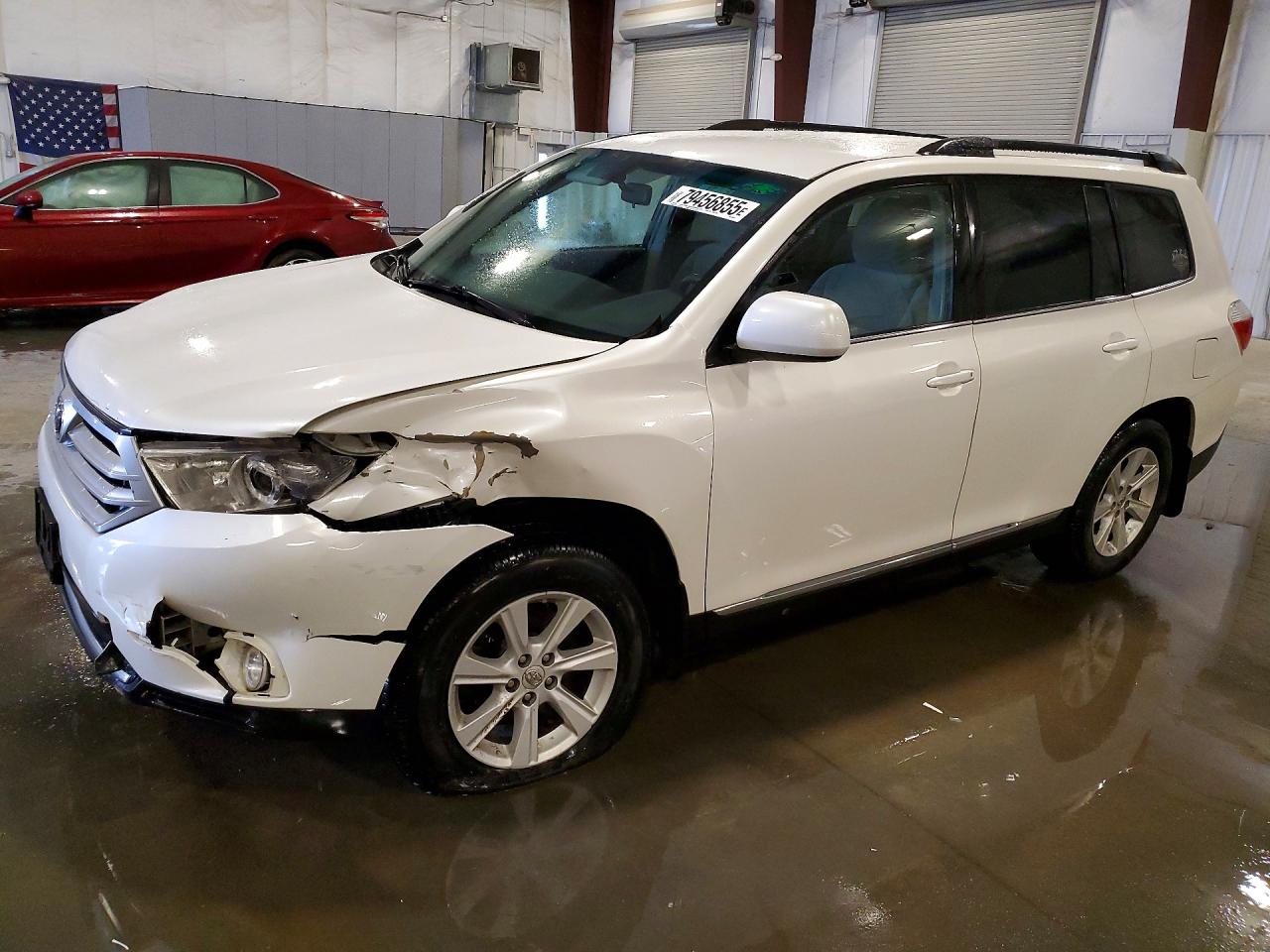 2011 TOYOTA HIGHLANDER