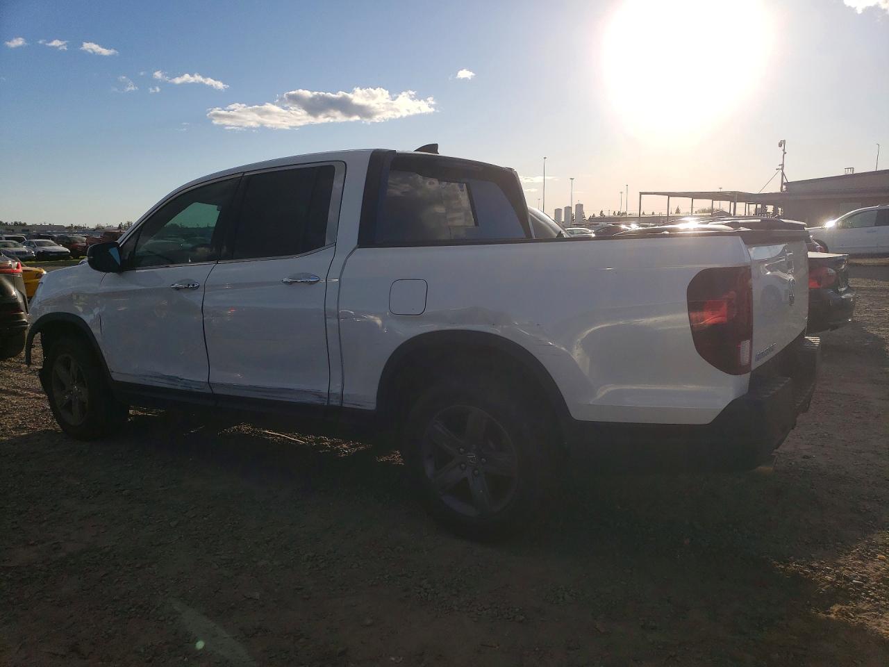 2022 HONDA RIDGELINE photo 4