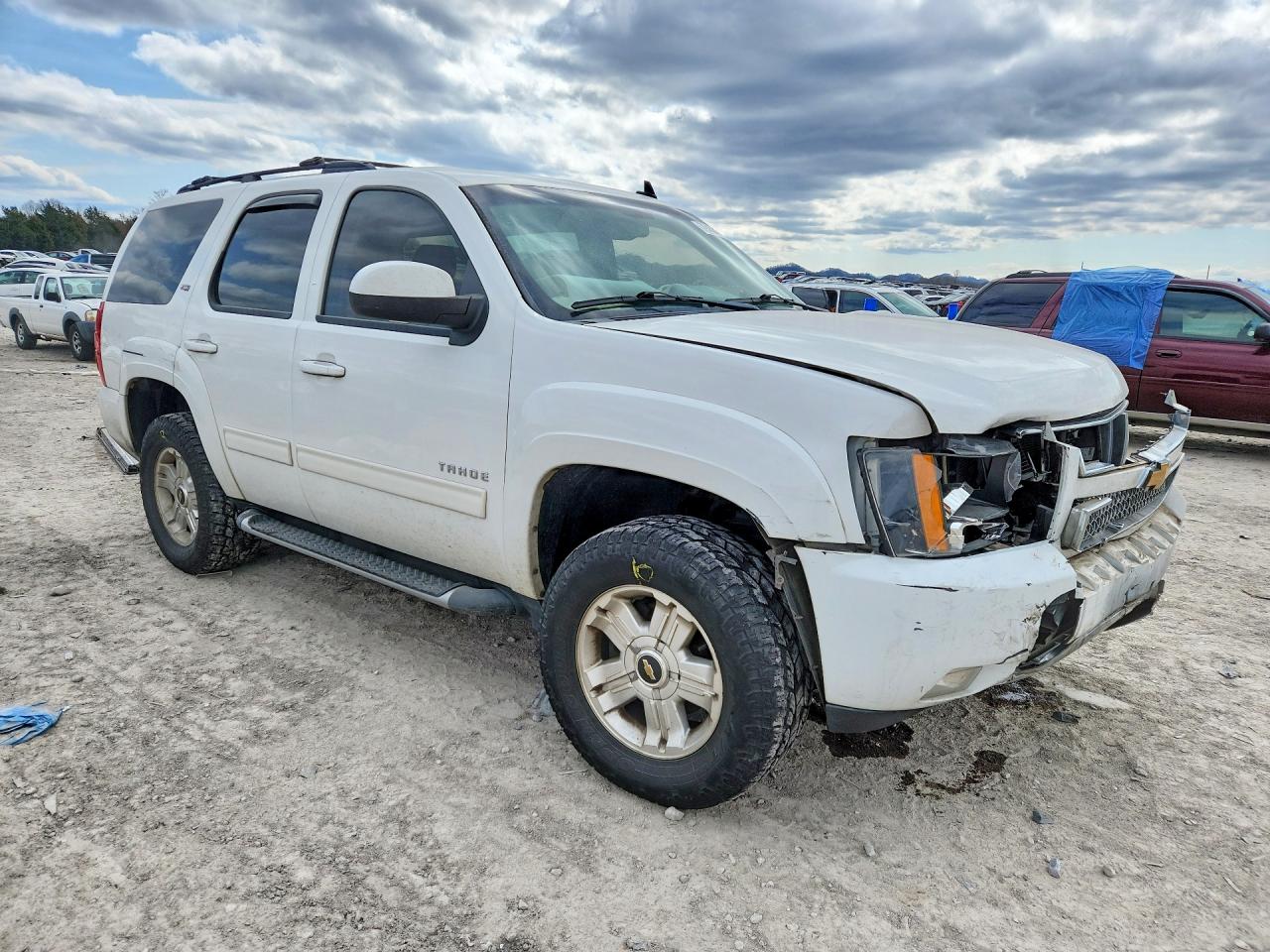 2013 CHEVROLET TAHOE K1500 LT photo 4