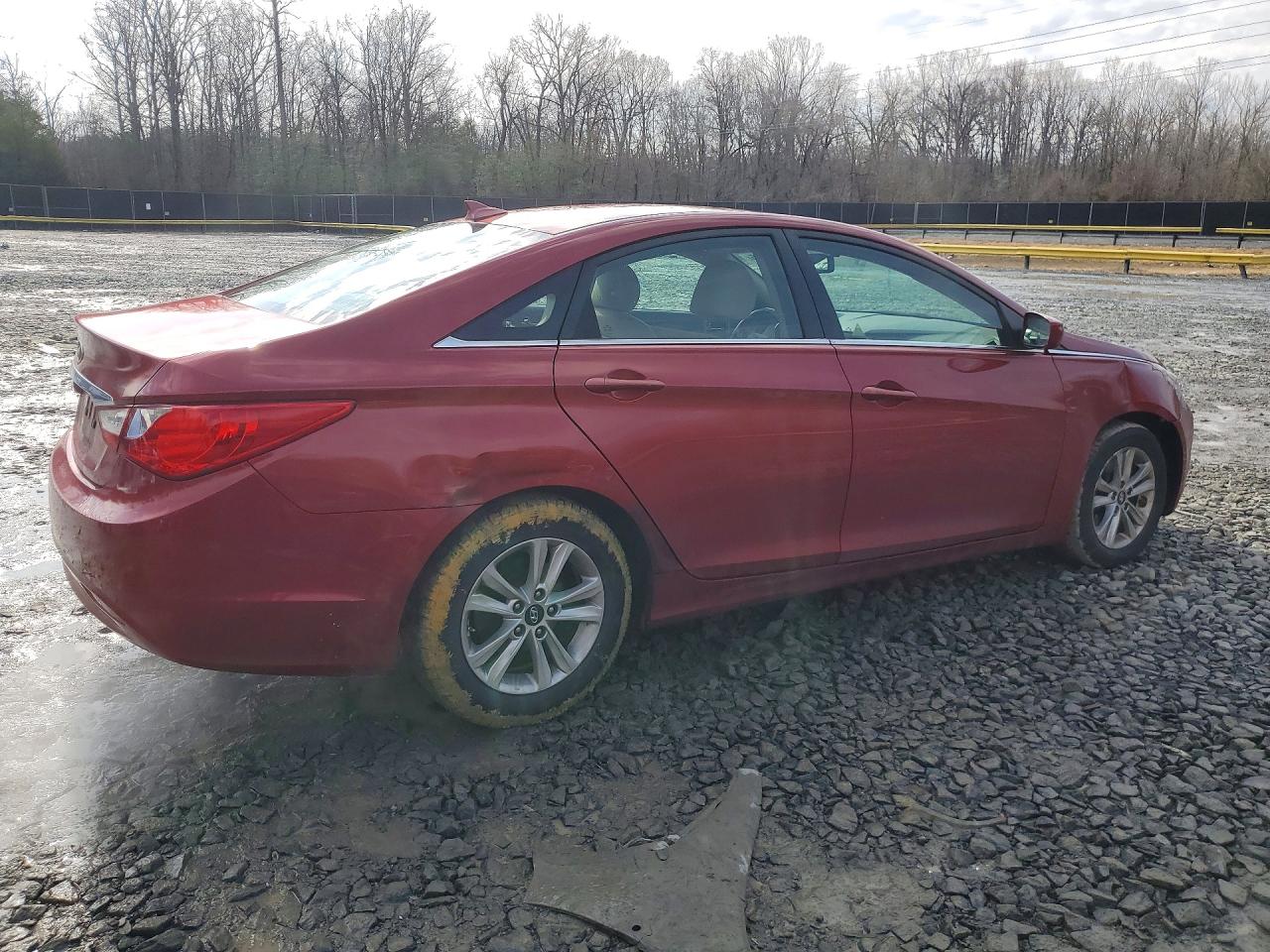 2012 HYUNDAI SONATA GLS photo 3