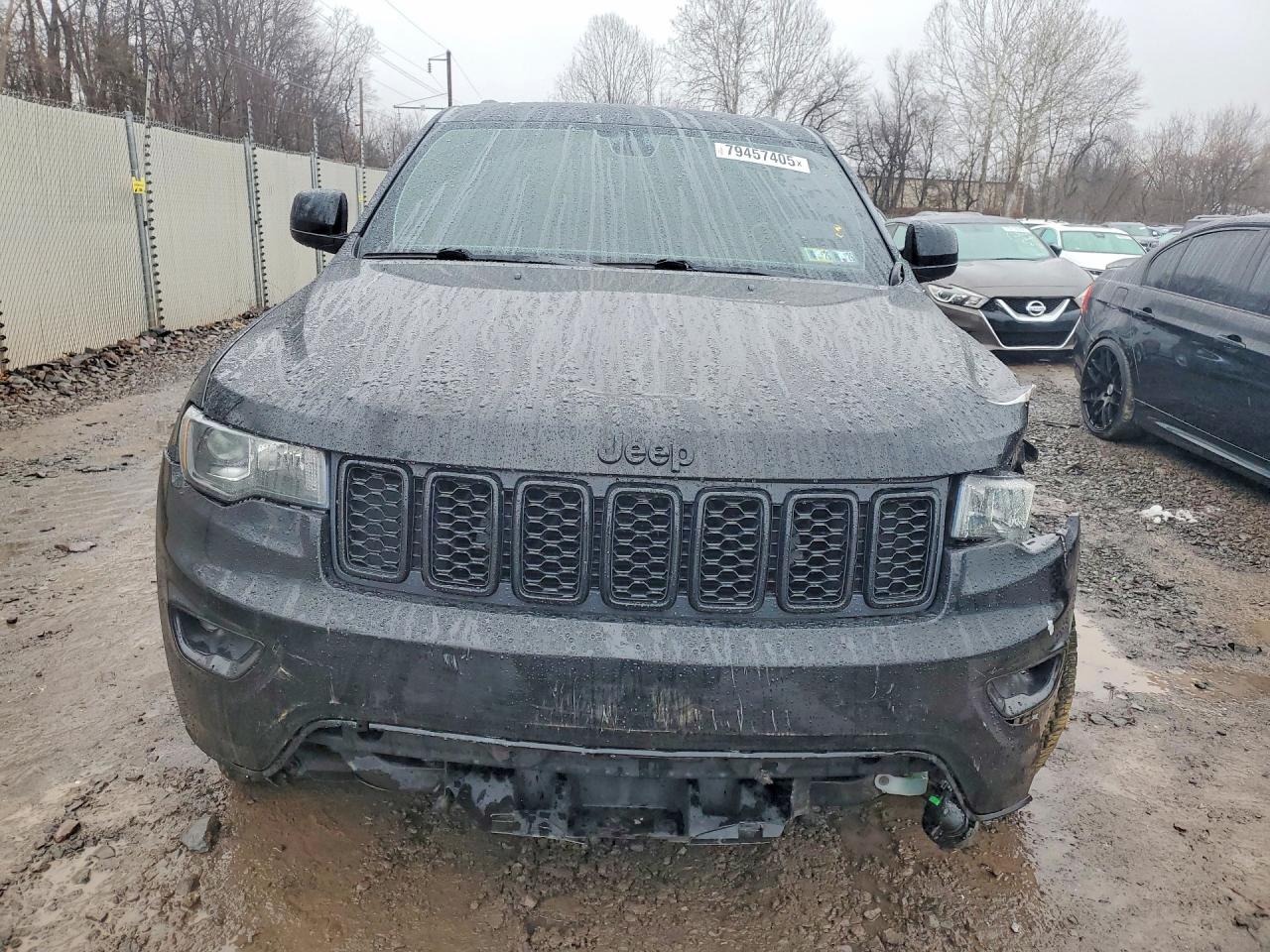 2019 JEEP GRAND CHEROKEE LAREDO photo 13
