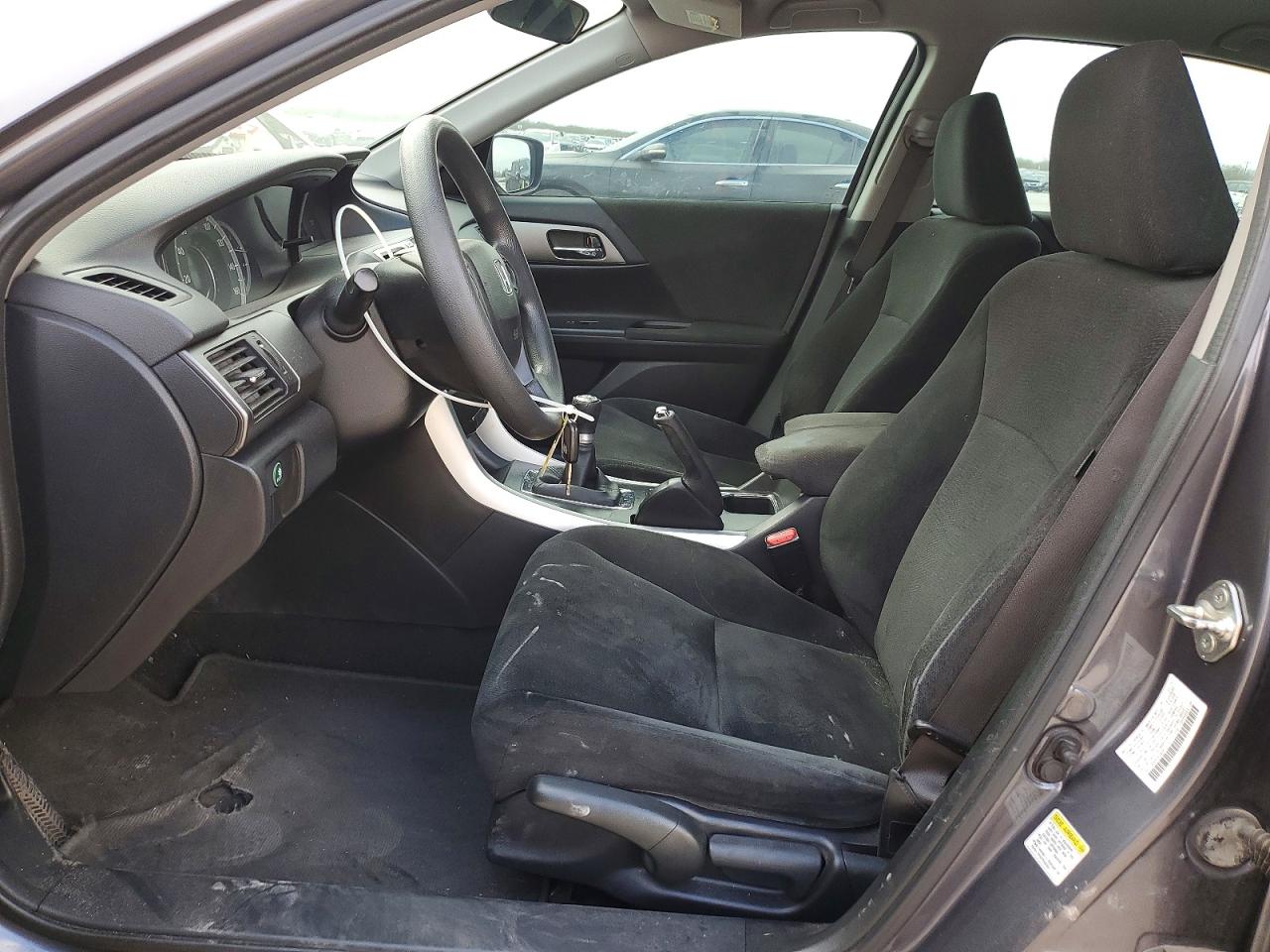 2013 HONDA ACCORD LX photo 13