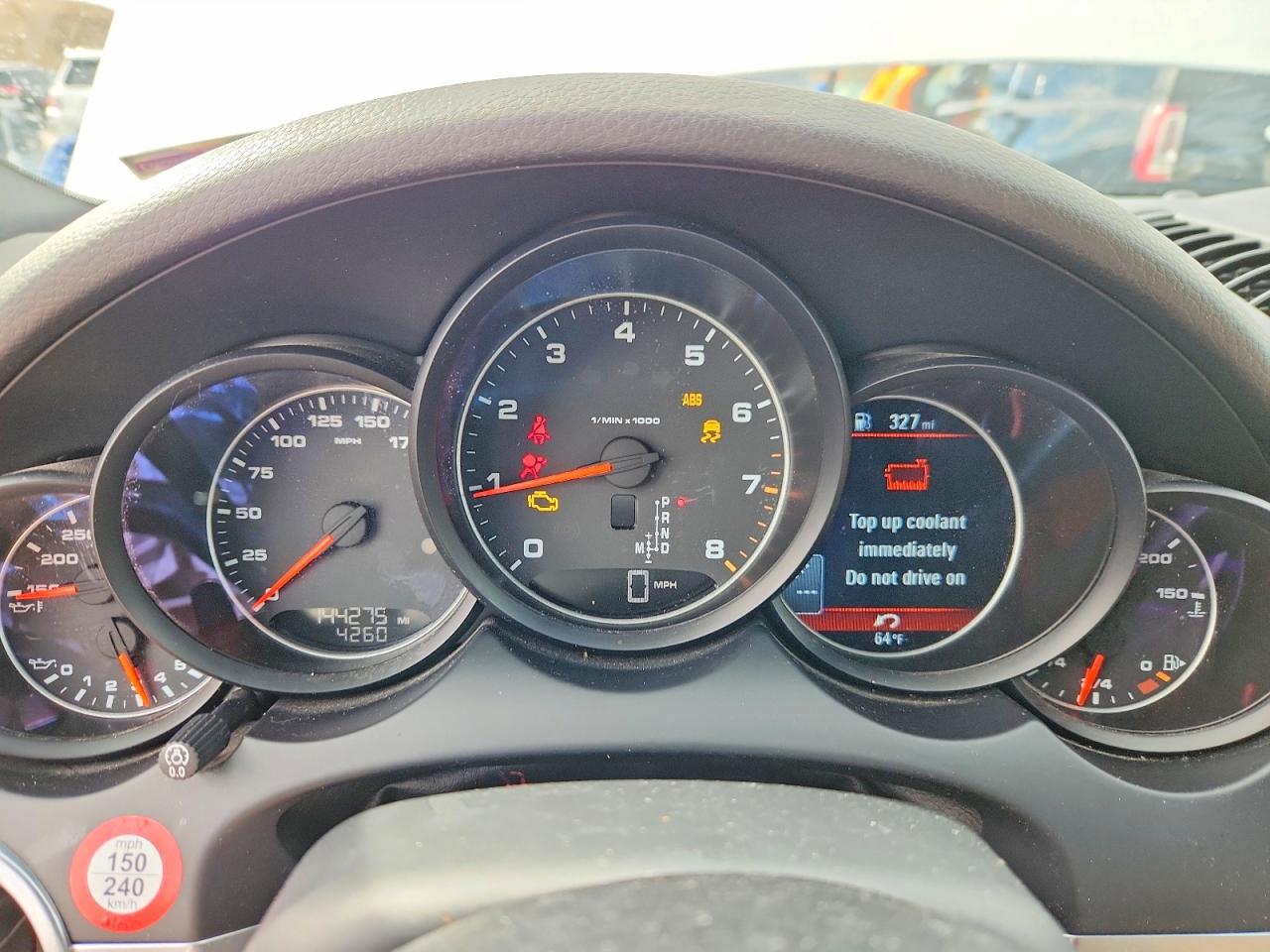 2016 PORSCHE CAYENNE photo 9