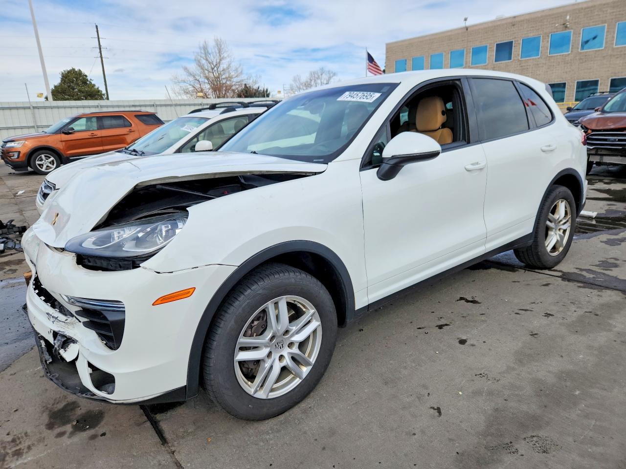 2016 PORSCHE CAYENNE