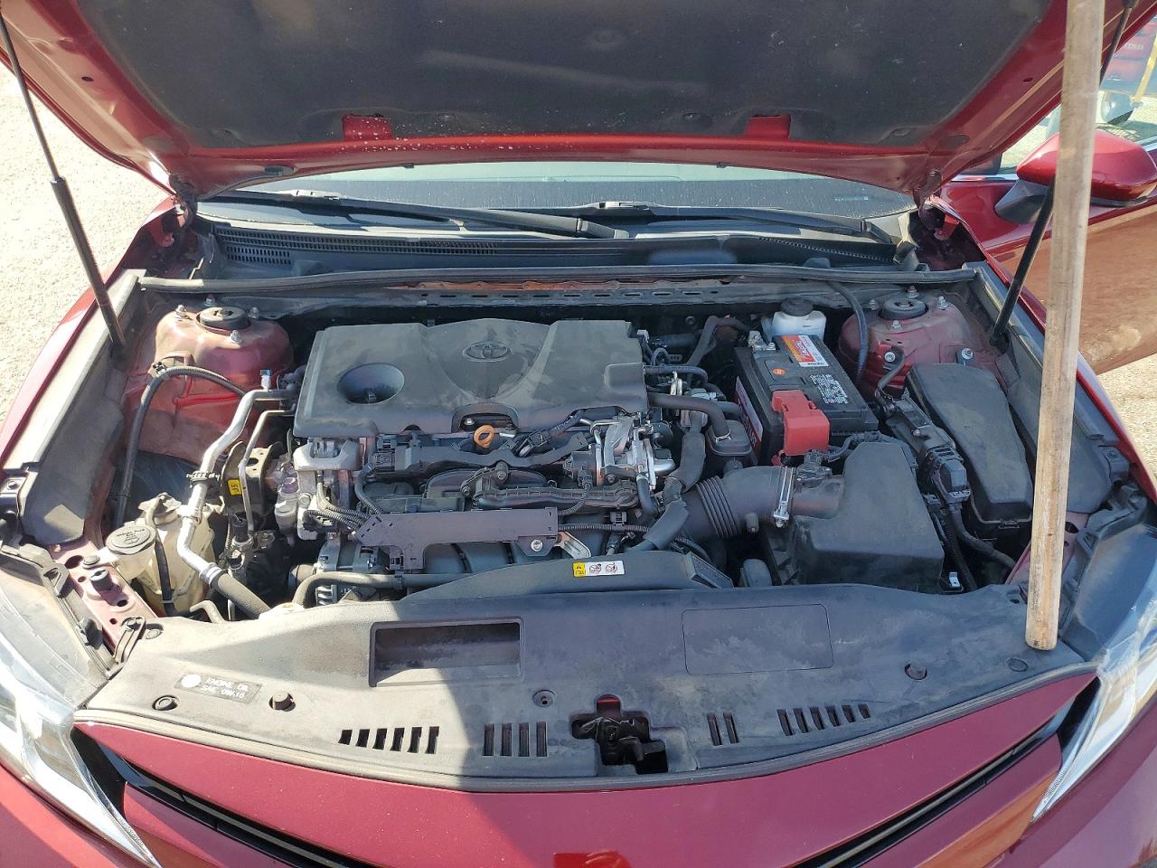 2019 TOYOTA CAMRY LE photo 21