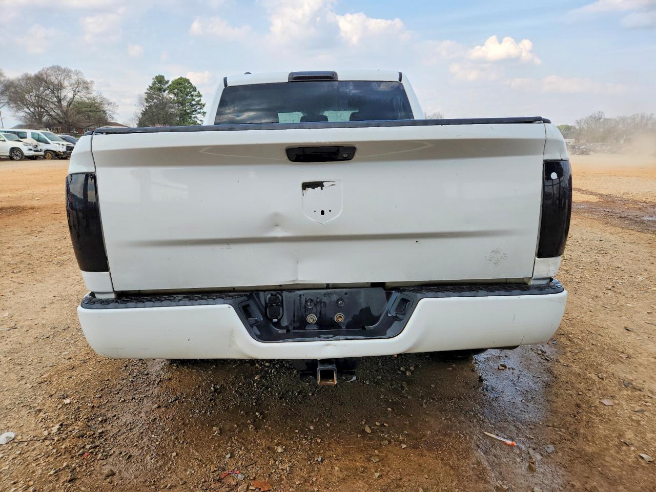 2013 RAM 1500 ST photo 6