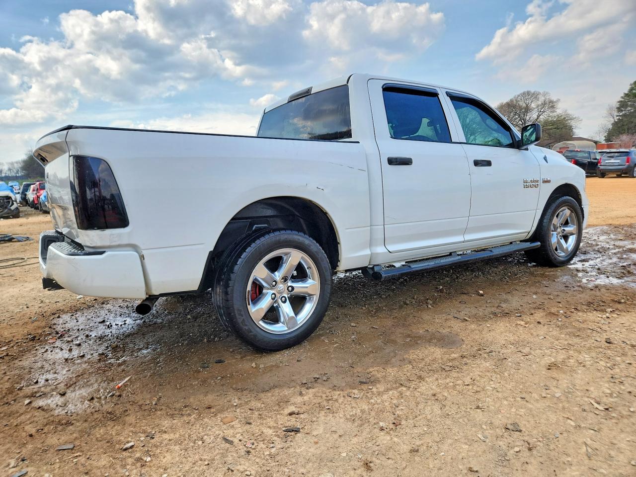 2013 RAM 1500 ST photo 3