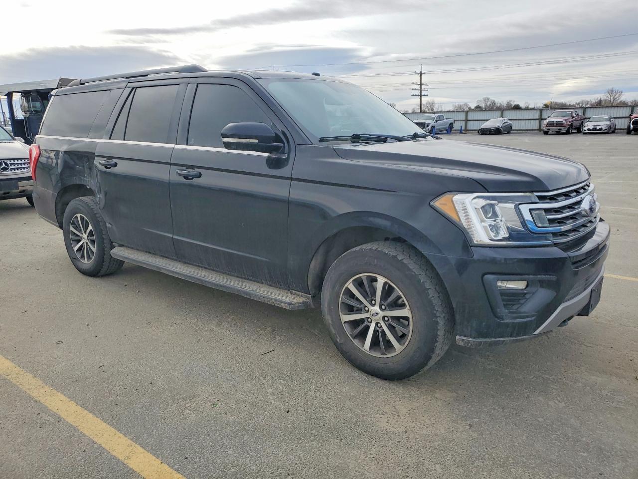 2019 FORD EXPEDITION MAX XLT photo 10