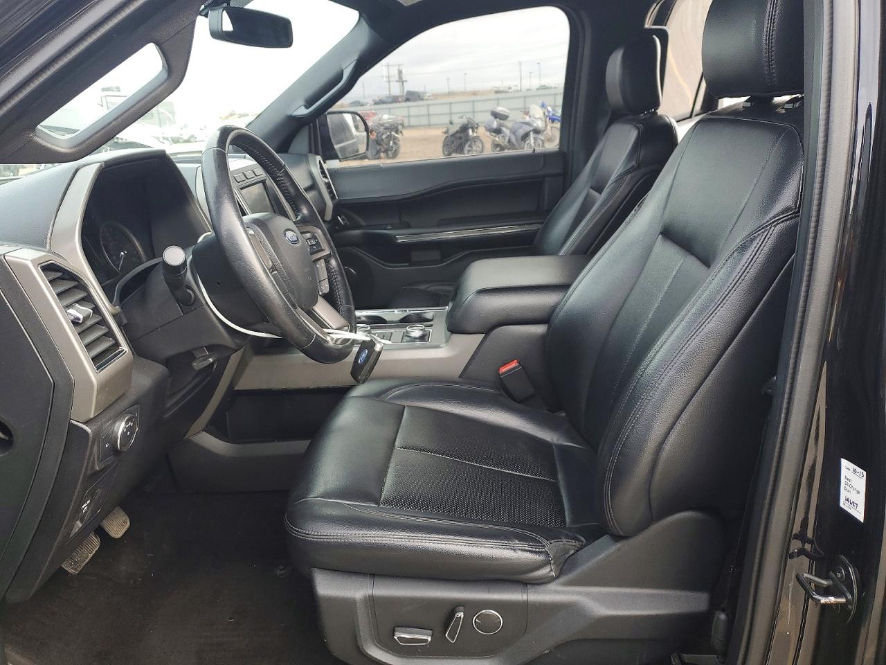 2019 FORD EXPEDITION MAX XLT photo 19