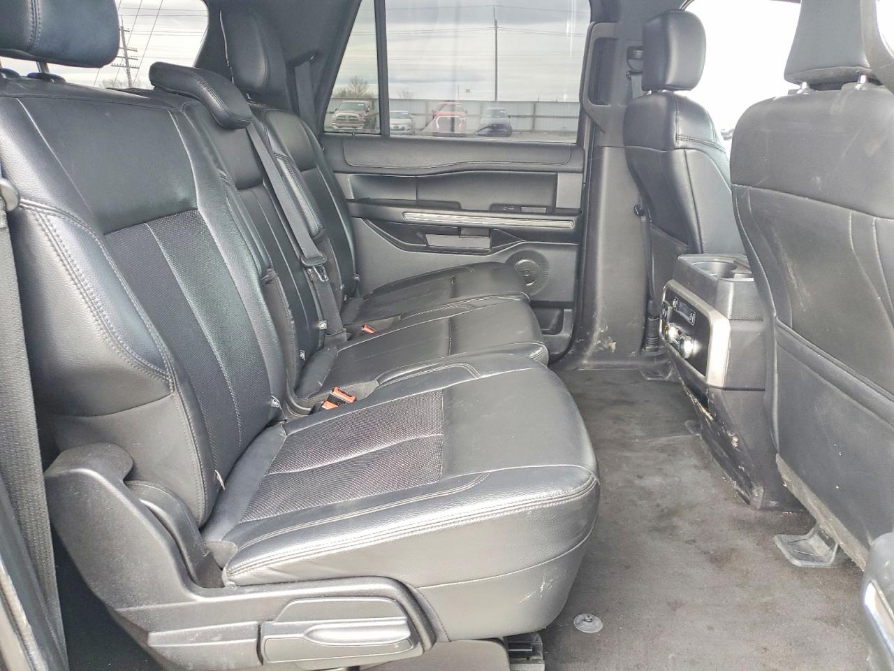 2019 FORD EXPEDITION MAX XLT photo 31