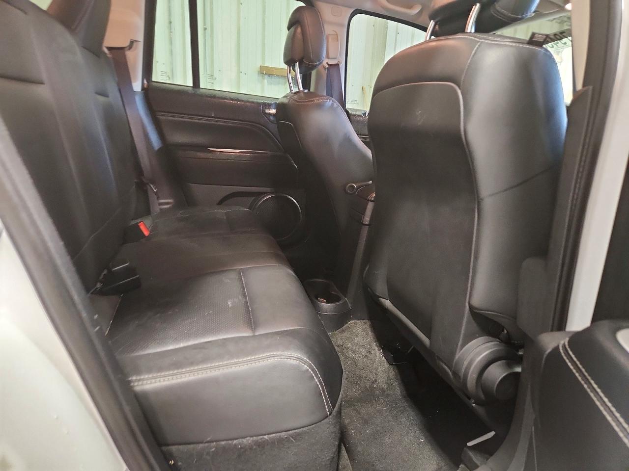 2017 JEEP COMPASS LATITUDE photo 31