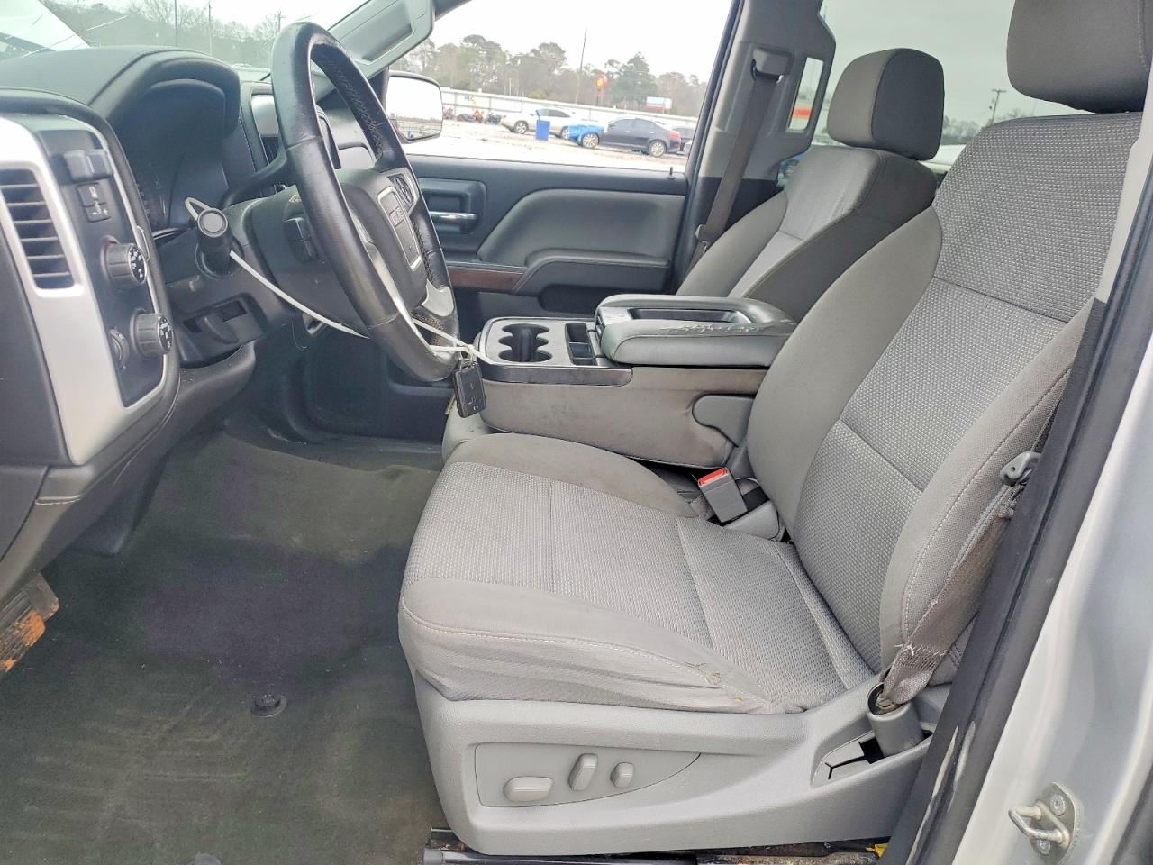 2015 GMC SIERRA K1500 SLE photo 13