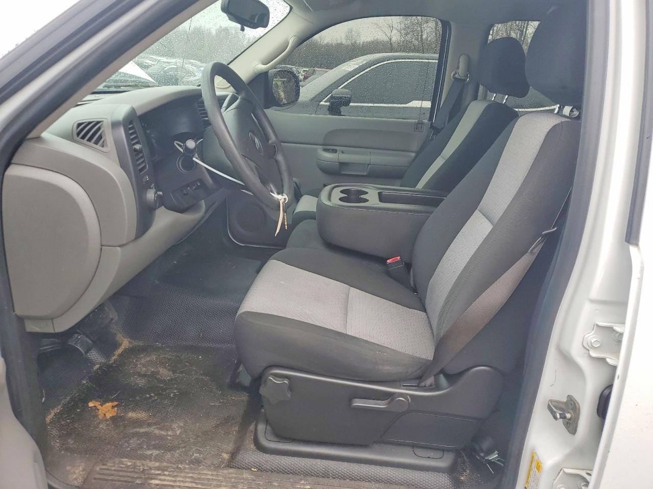 2009 CHEVROLET SILVERADO C1500 photo 7