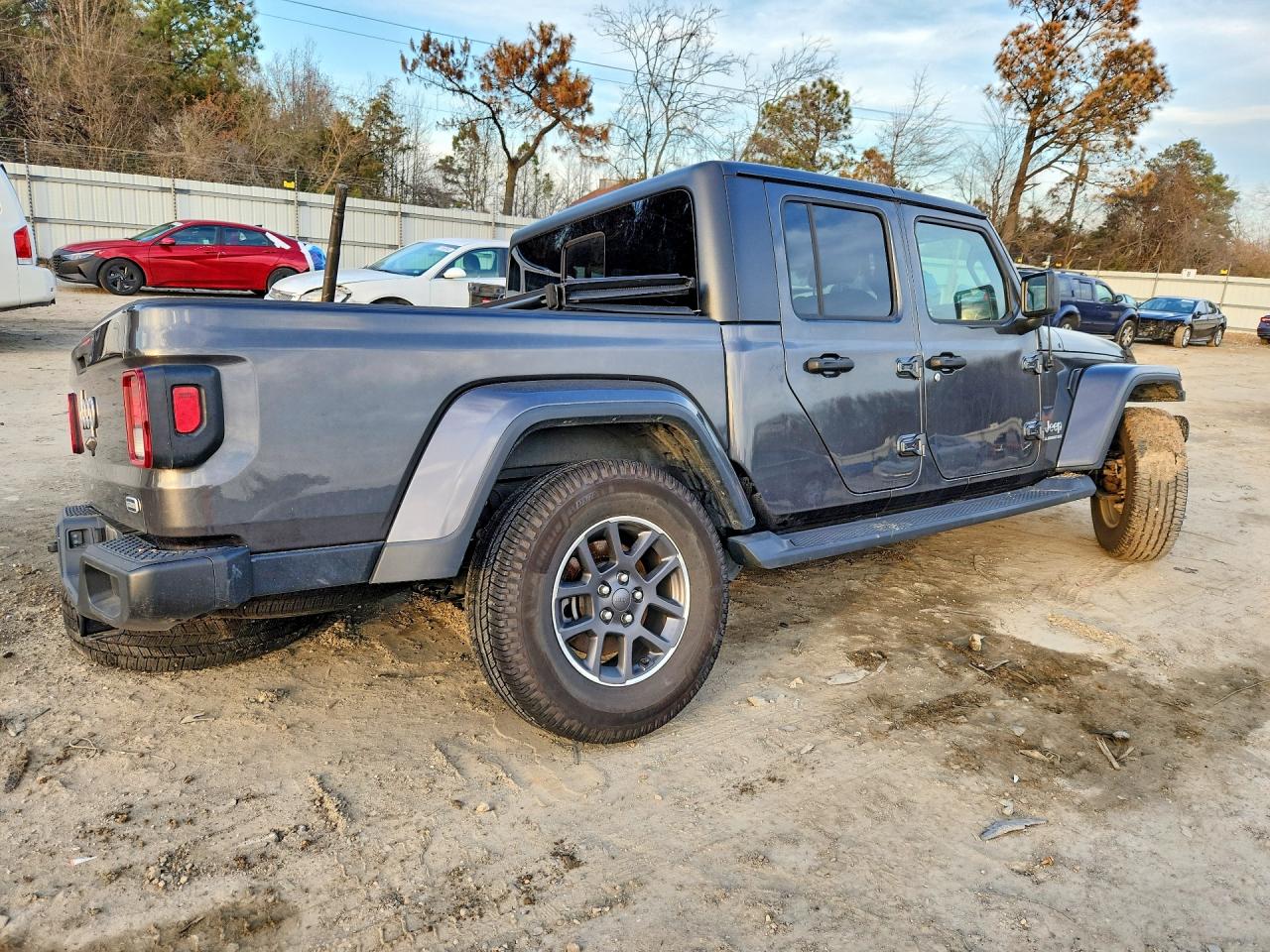 2021 JEEP GLADIATOR OVERLAND photo 3