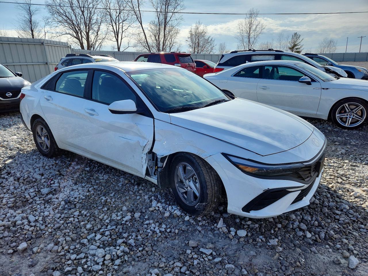 2024 HYUNDAI ELANTRA SE photo 7