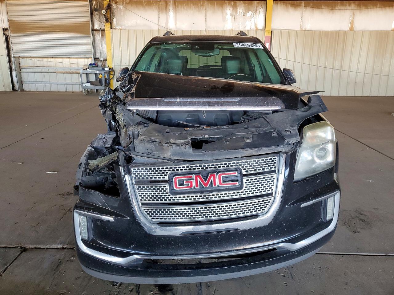 2017 GMC TERRAIN DENALI photo 13