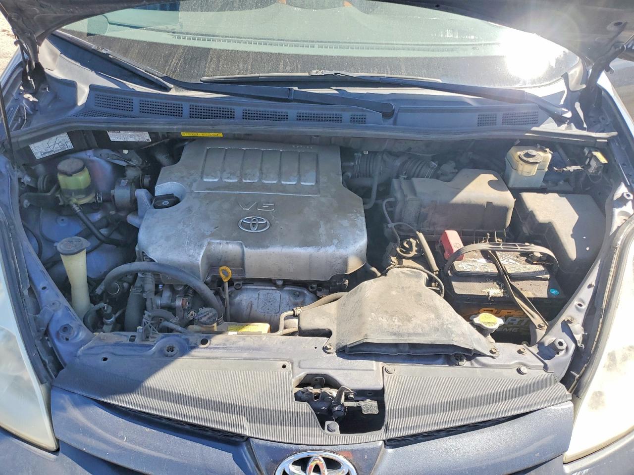 2009 TOYOTA SIENNA XLE photo 23