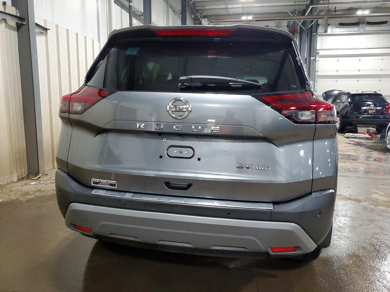 2021 NISSAN ROGUE SV photo 11