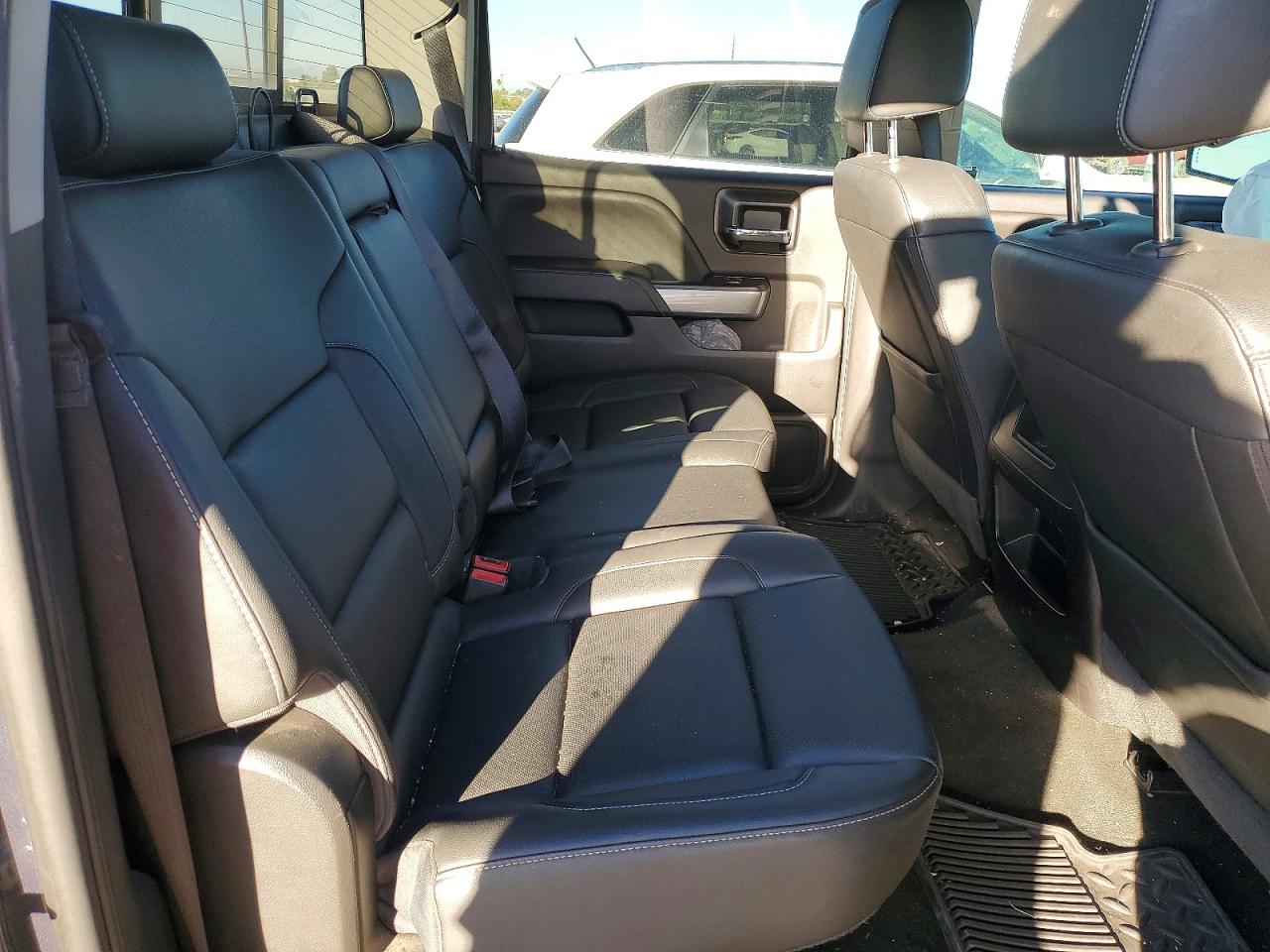 2018 CHEVROLET SILVERADO K1500 LTZ photo 10