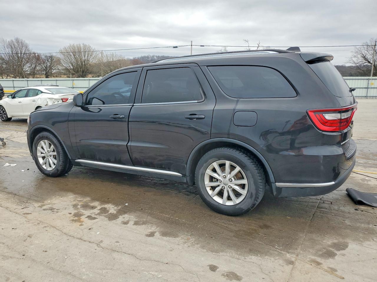 2015 DODGE DURANGO SXT photo 3