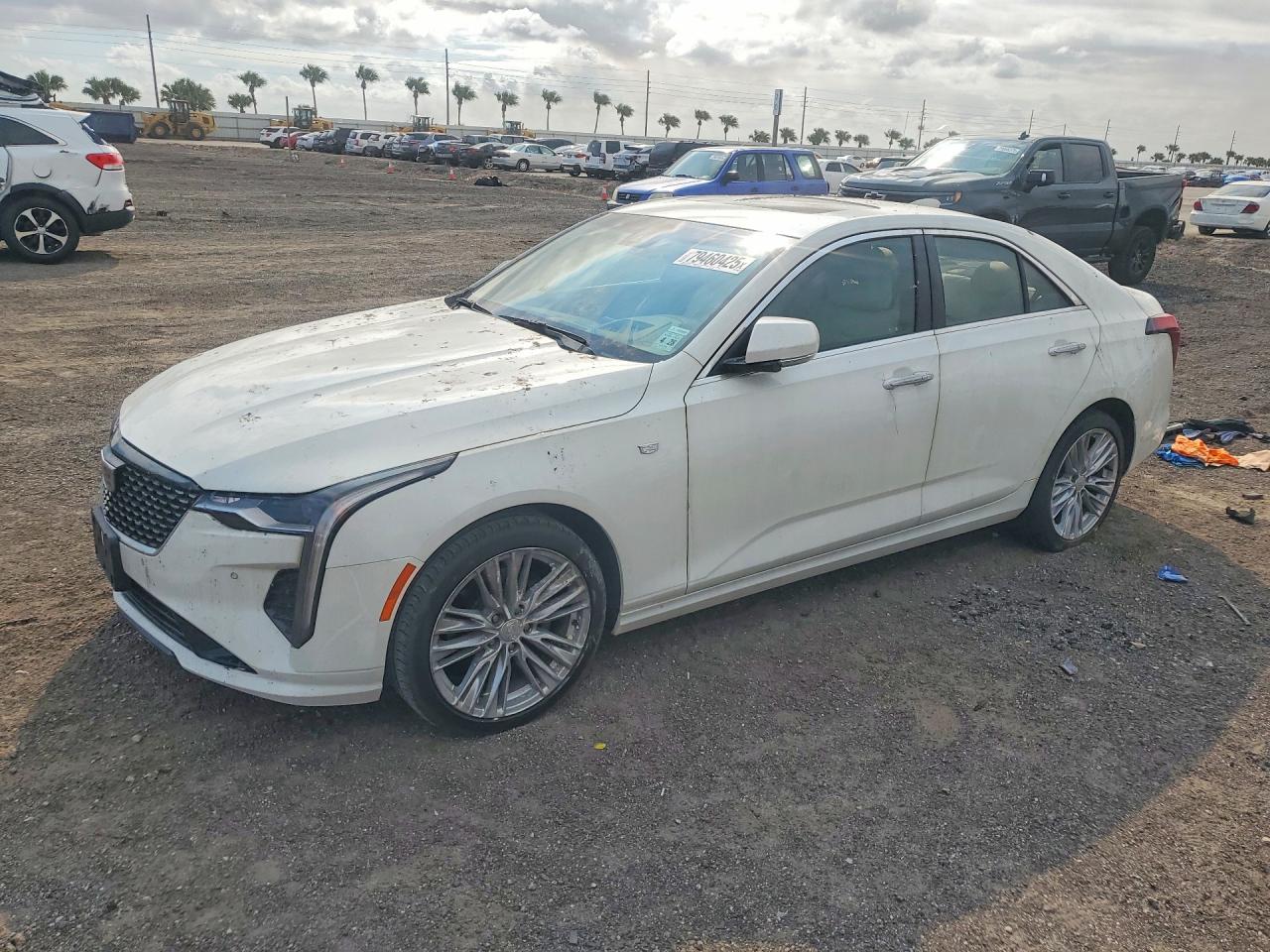 2023 CADILLAC CT4