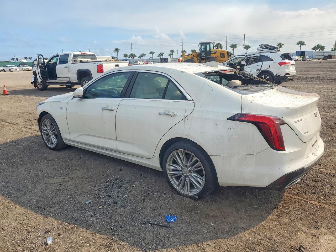 2023 CADILLAC CT4 PREMIUM LUXURY photo 4