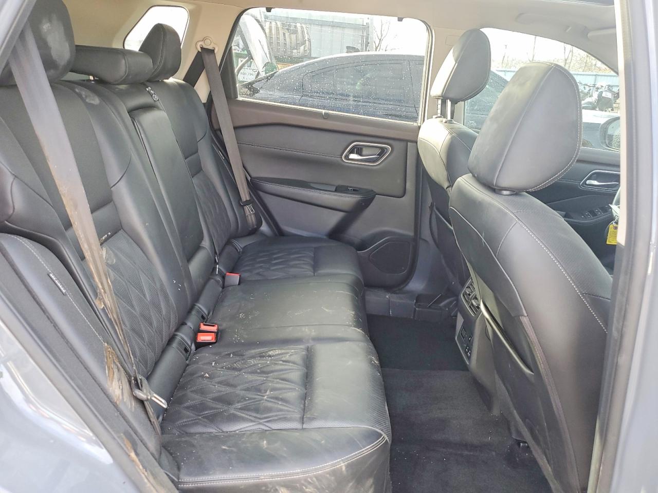 2021 NISSAN ROGUE PLATINUM photo 10
