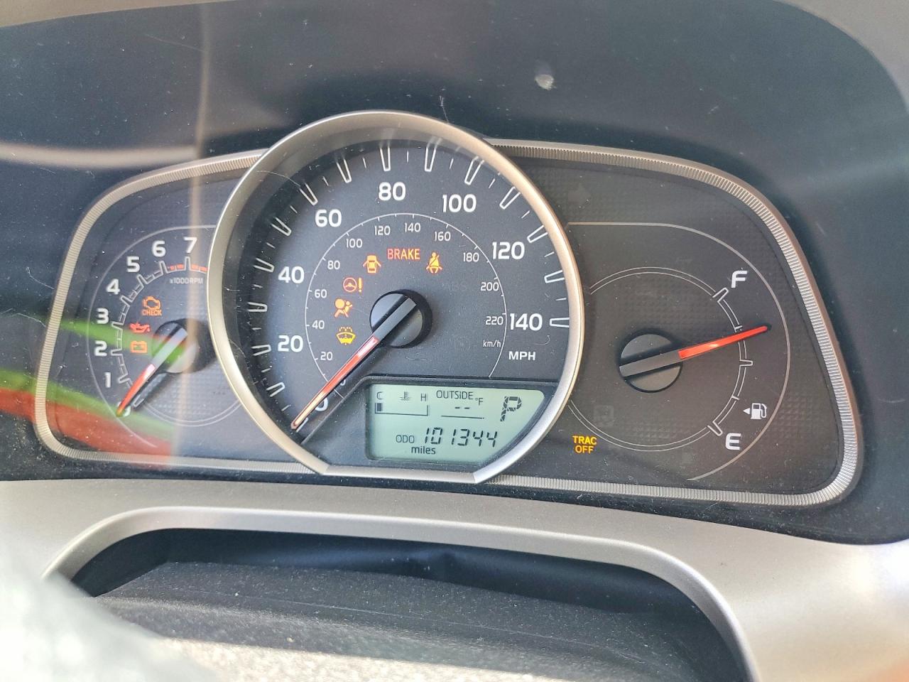 2014 TOYOTA RAV4 LE photo 17