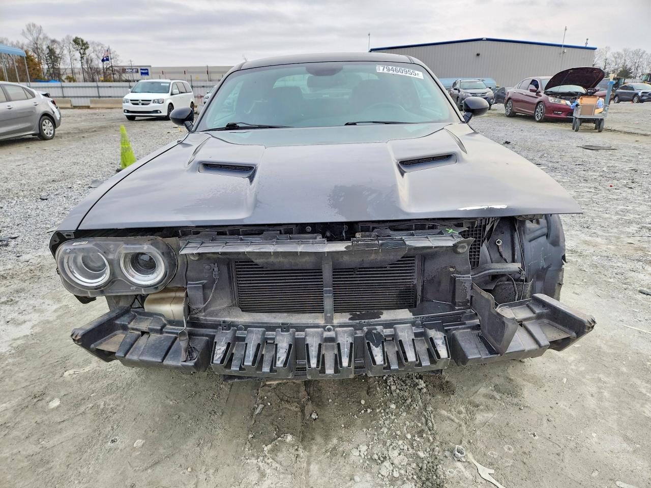2016 DODGE CHALLENGER SXT photo 9