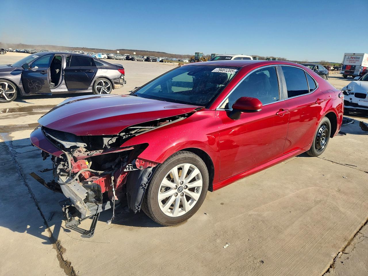 2018 TOYOTA CAMRY