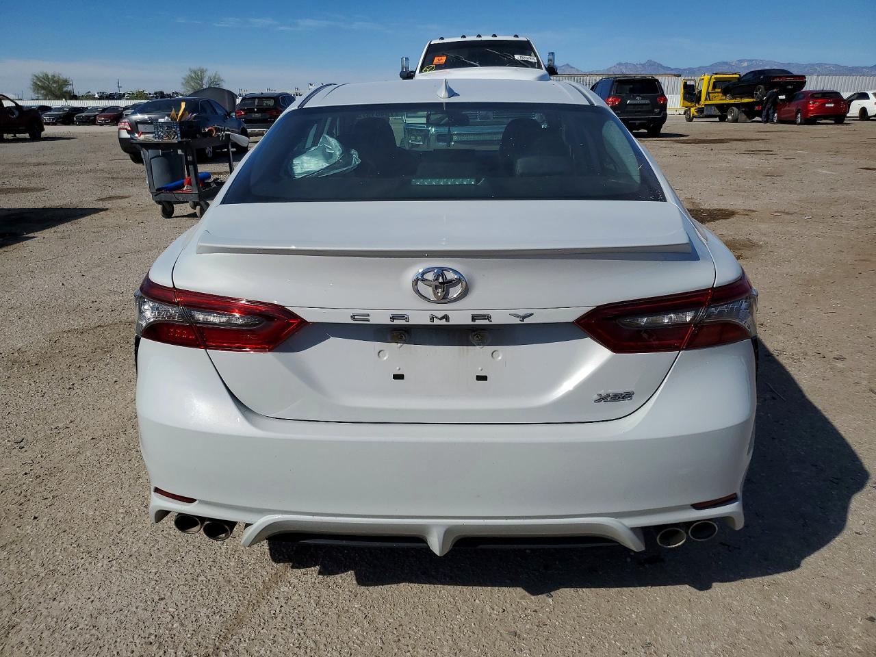 2022 TOYOTA CAMRY XSE photo 6